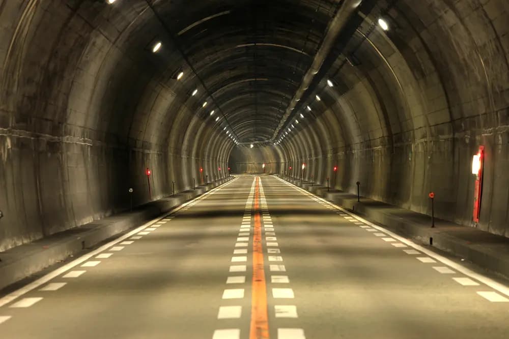tunnel lighting control 
